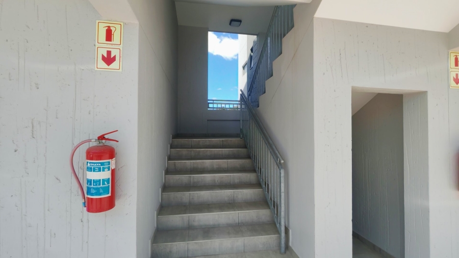 2 Bedroom Property for Sale in Hartenbos Central Western Cape